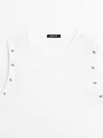 Crew neck T-shirt with eyelet detail