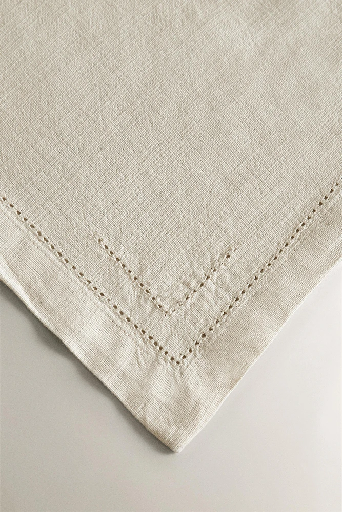 HEMSTITCHED COTTON NAPKINS (PACK OF 2)