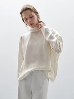 Flowing shirt with low-cut back - Studio