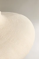VASE EN CÉRAMIQUE IRRÉGULIÈRE