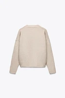 BASIC SOFT KNIT SWEATER