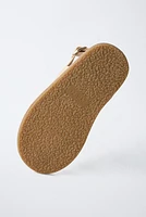 DETAILED SANDALS