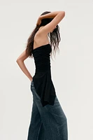 TEXTURED BANDEAU TOP