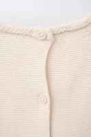 PULL EN MAILLE À MAILLES LINKS ET FLEURS BRODÉES