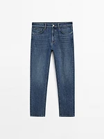 Tapered fit jeans