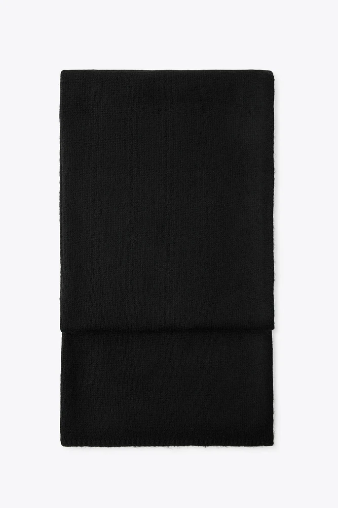 BASIC SCARF