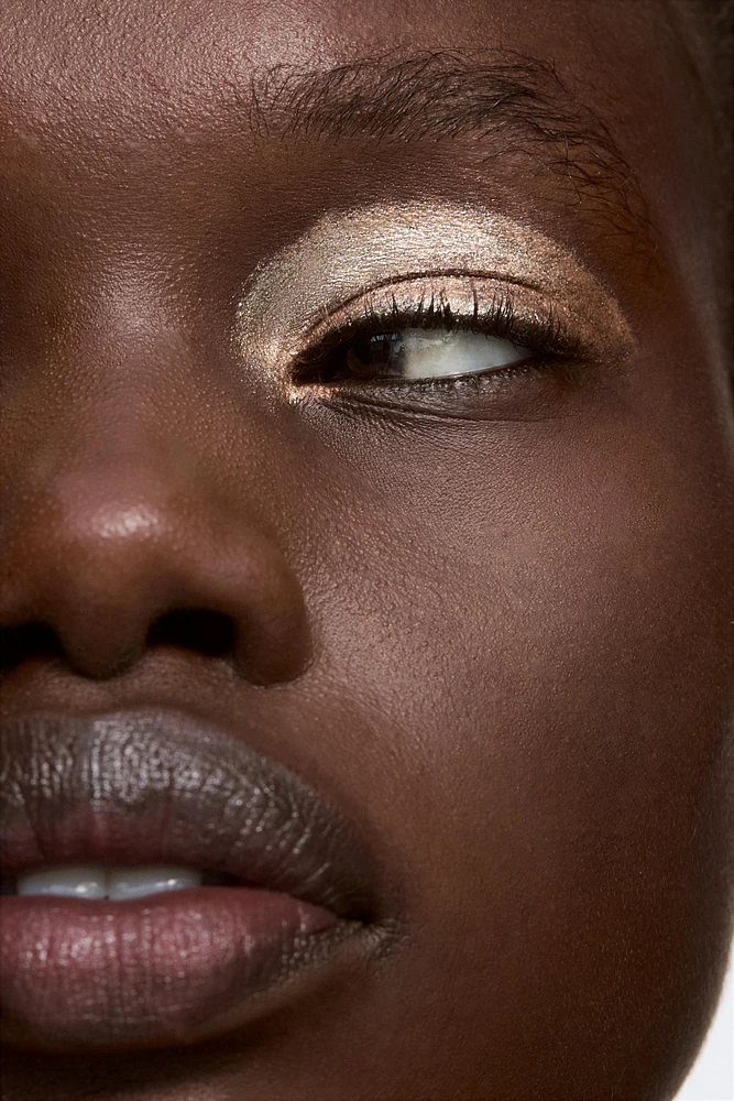 EYE DREAM SHADOW STICK