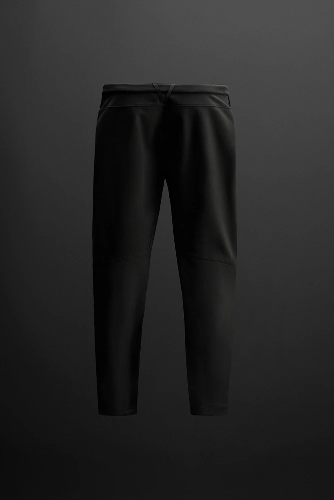 BELTED TECHNICAL PANTS