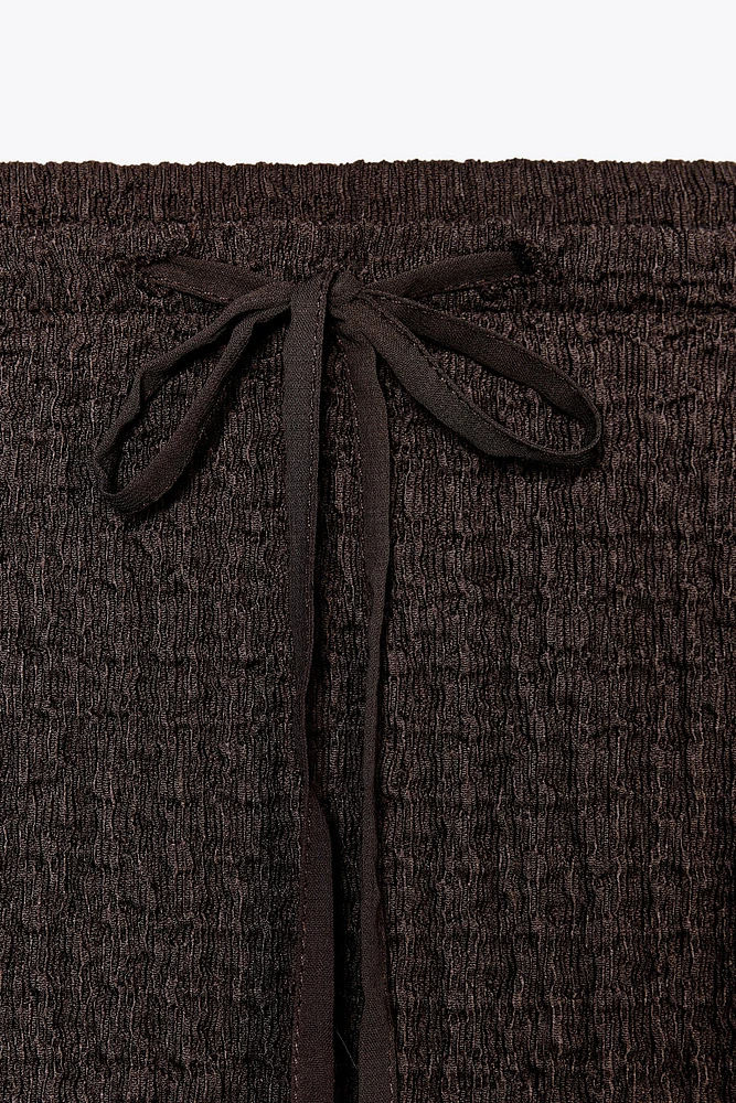 TEXTURED LONG SKIRT