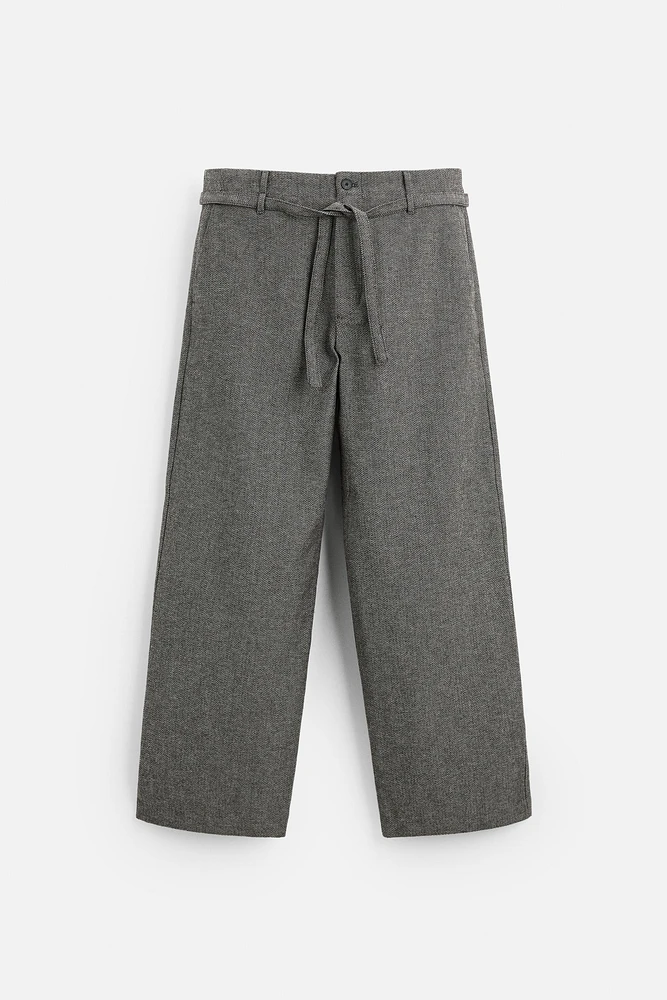 BELTED HERRINGBONE PANTS