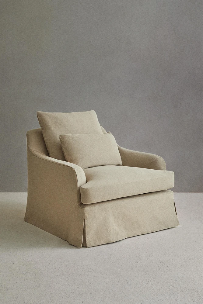 ARMCHAIR 01