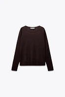 FINE KNIT SWEATER