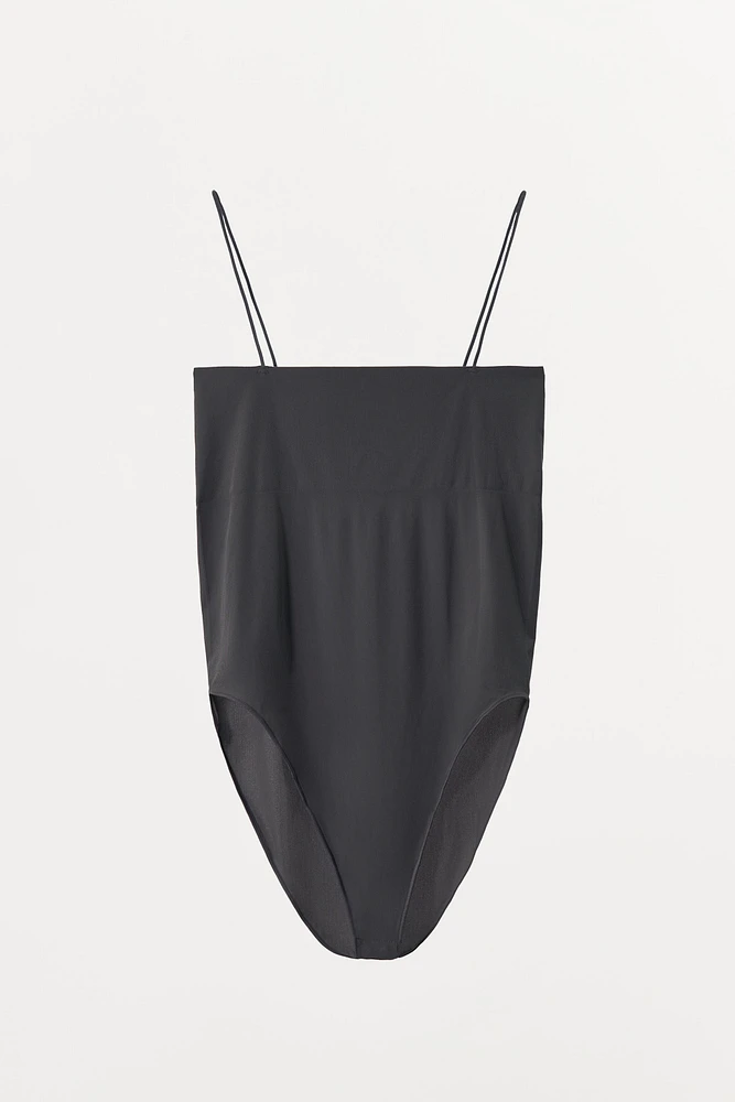 BODY À BRETELLES AVEC POLYAMIDE