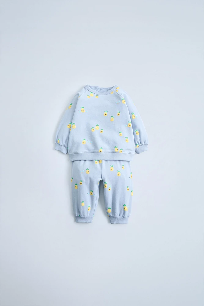 PACK SWEAT ET PANTALON IMPRIMÉ