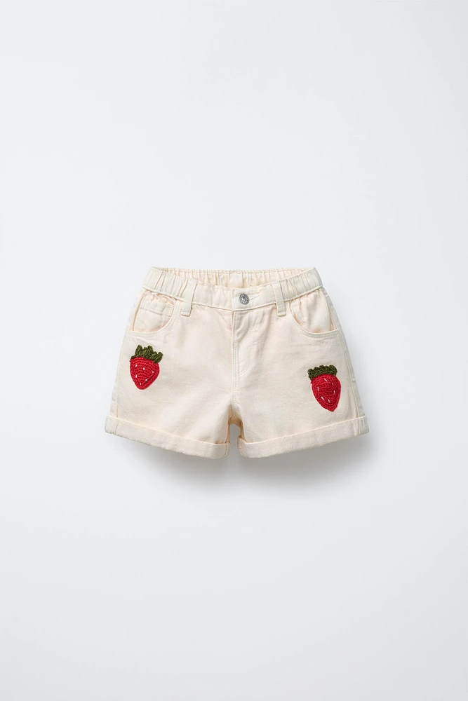 BERMUDA EN SERGE FRAISES AU CROCHET