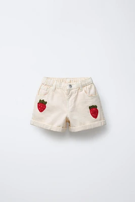 BERMUDA EN SERGE FRAISES AU CROCHET