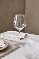 BLOWN CRYSTALLINE WINE GLASS