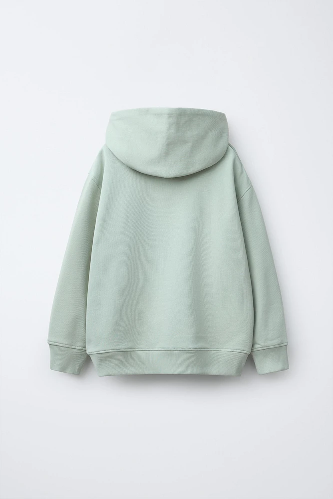 TEXT PRINT HOODED SWEATSHIRT