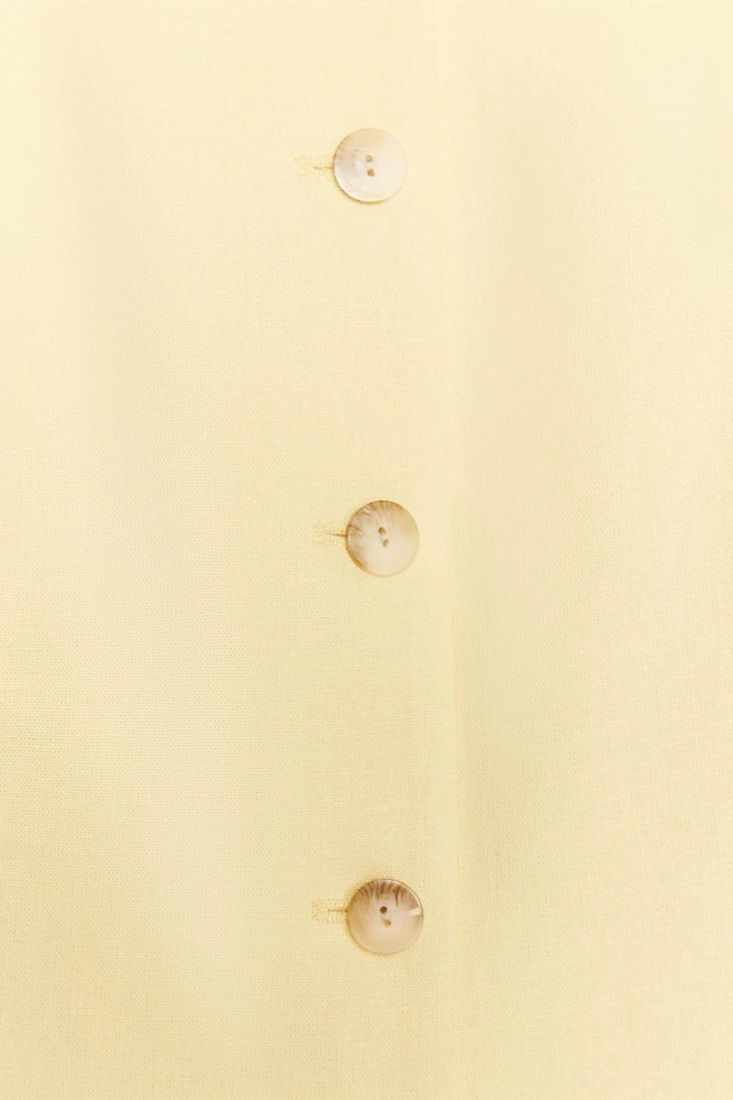 LINEN VEST