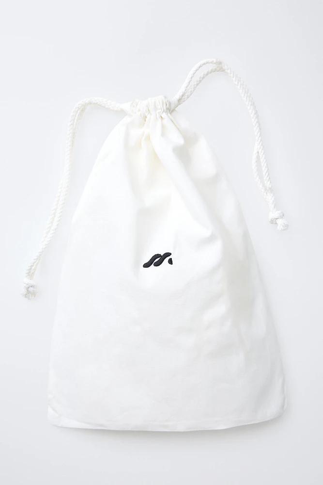 LOT DE DEUX T-SHIRTS UNIS AVEC PETIT SAC LOGO