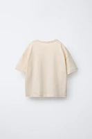 T-SHIRT EFFET DÉLAVÉ AVEC COTON ET LIN
