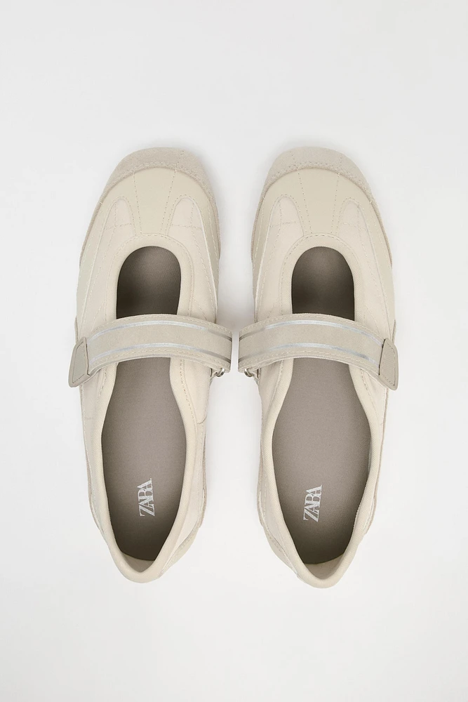 CONTRAST BALLET FLATS