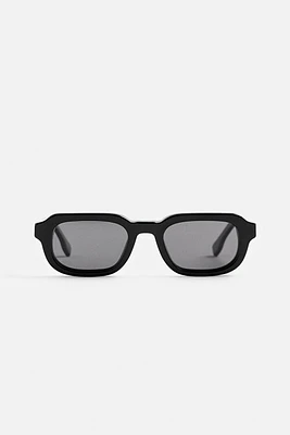 RECTANGULAR SUNGLASSES