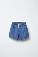 BERMUDA EN DENIM PALMIER BRODÉ