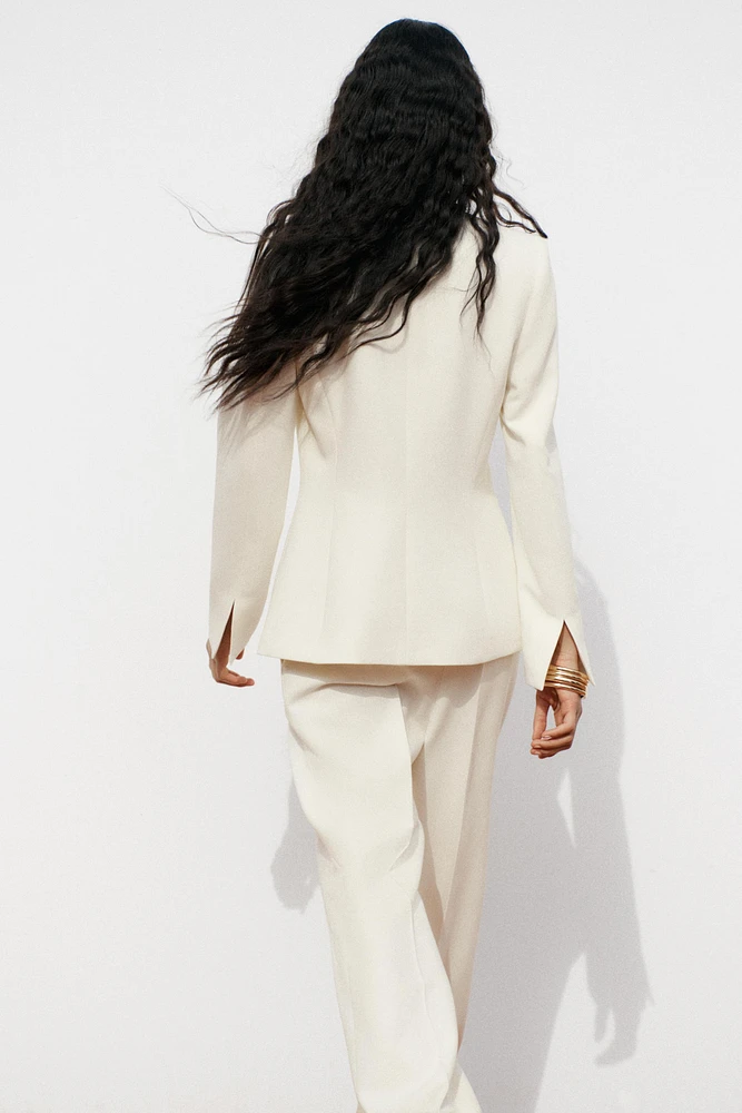 KNOTTED LAPEL BLAZER