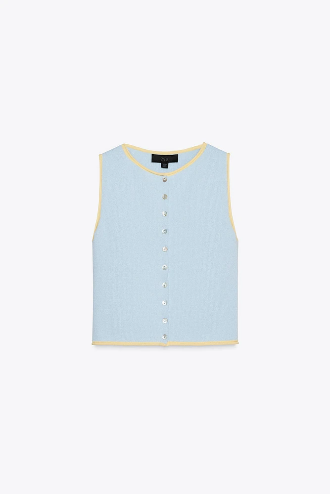 CONTRAST TRIM KNIT TOP