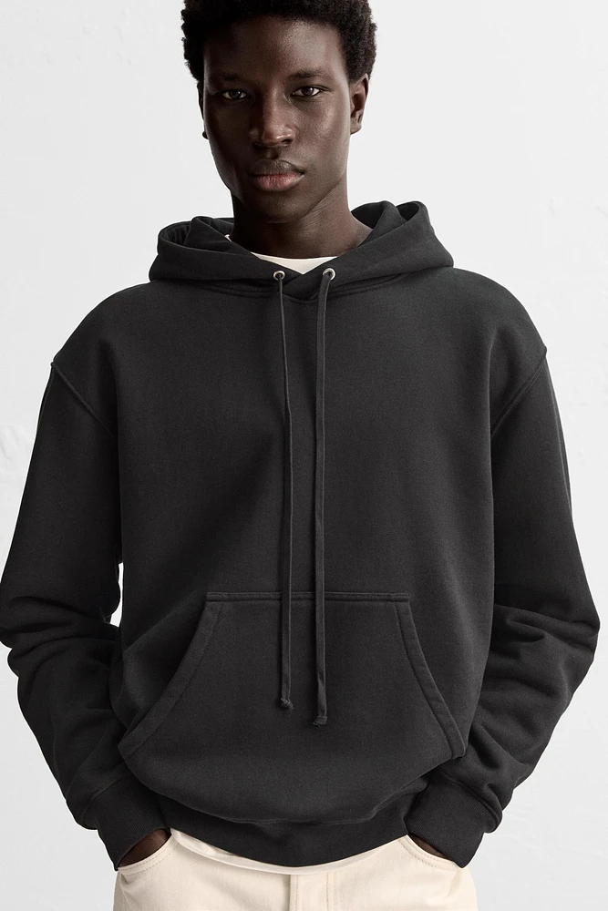 WASHED HOODIE SWEATSHIRT