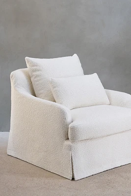 BOUCLÉ-ARMCHAIR COVER 01