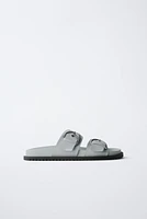 PATENT LEATHER BUCKLE SANDALS