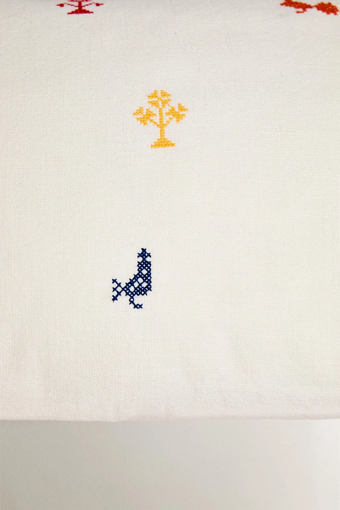 HOUSSE DE COUSSIN MINI BRODERIE