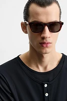 DOUBLE NECK BUTTON T-SHIRT
