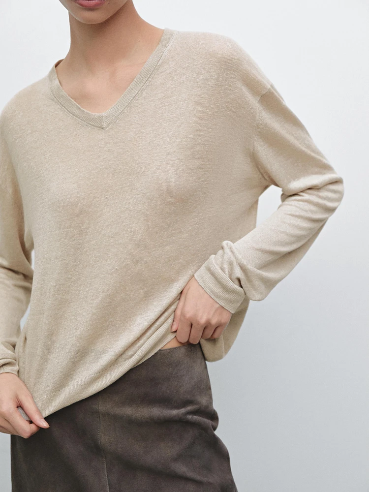 Linen V-neck knit sweater