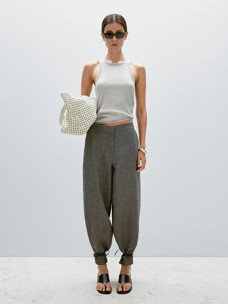 Round neck top with shimmery detail