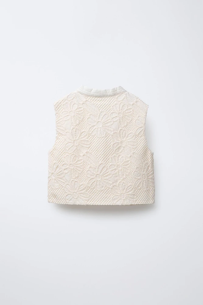 GILET EN CROCHET