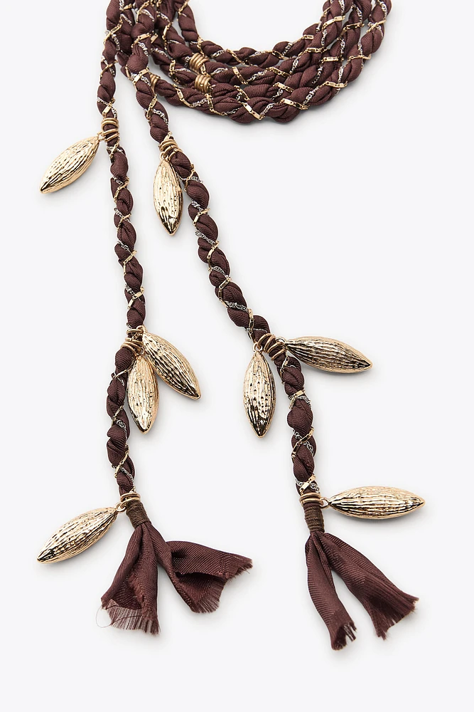 CEINTURE EN TISSU PIÈCES MÉTALLIQUES