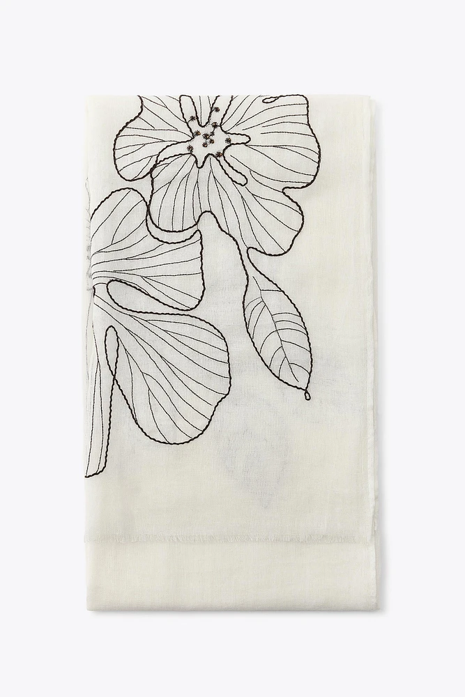 FOULARD EN COTON BRODÉ DE FLEURS