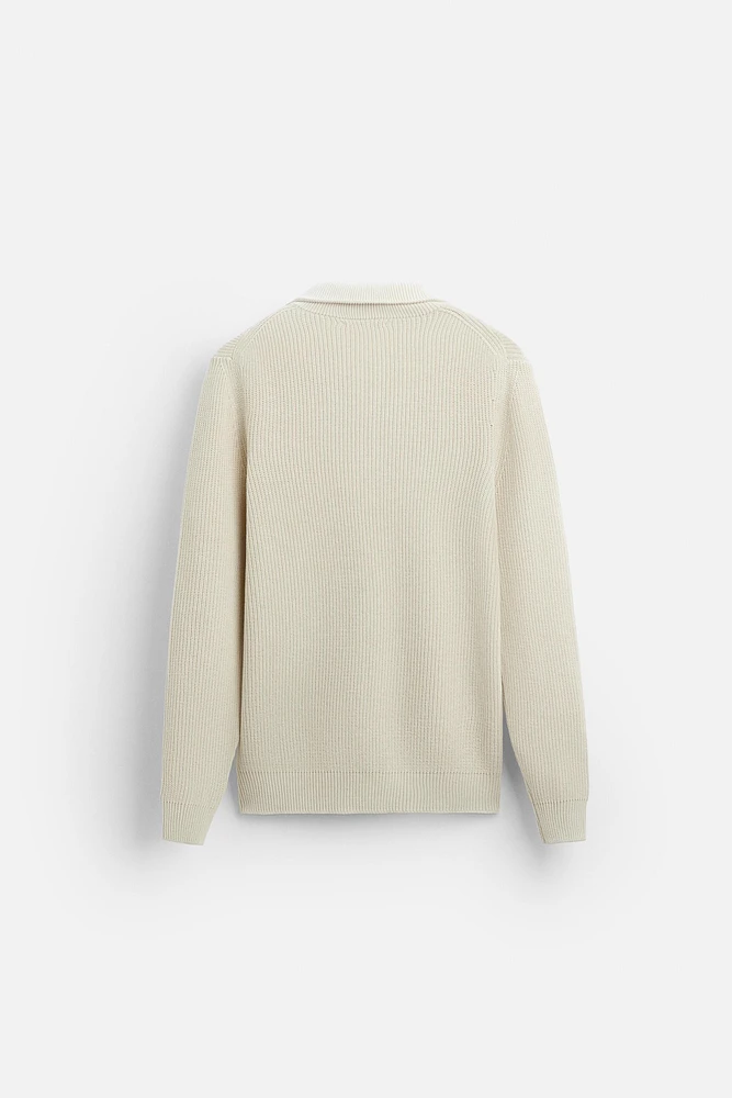 ZIP COLLAR SWEATER