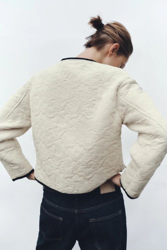 CONTRASTING TRIM FLORAL STITCH JACKET