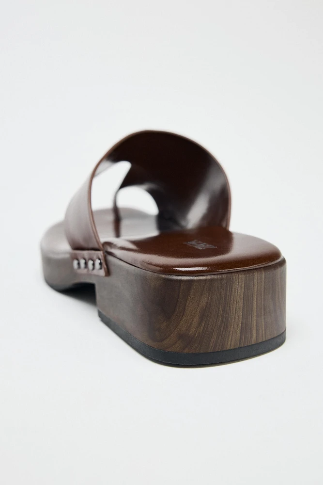 SANDALES PLATEFORMES EN CUIR