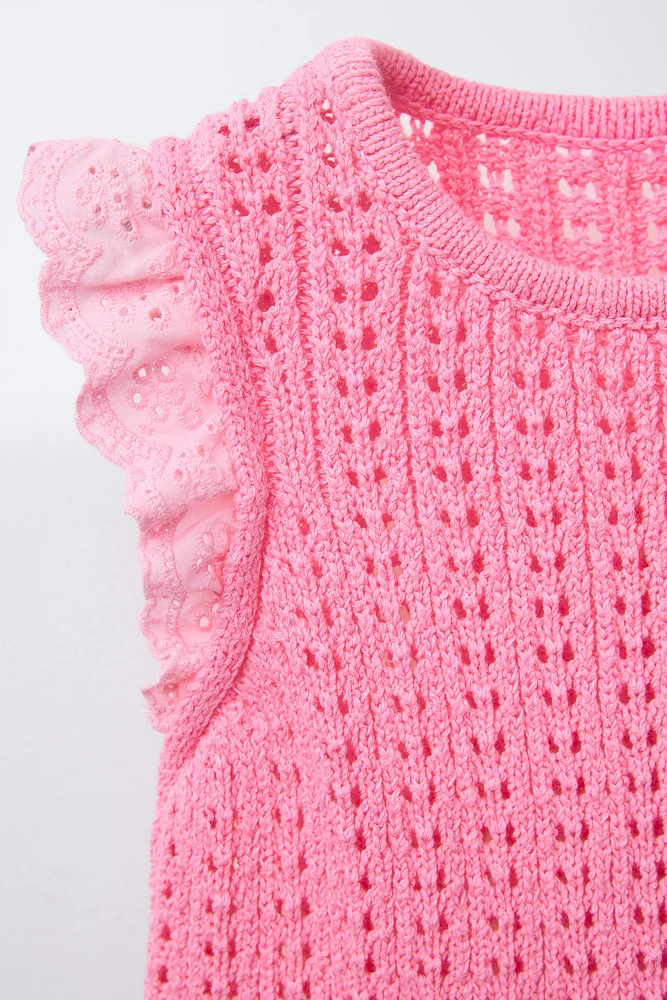 TOP EN MAILLE DENTELLE