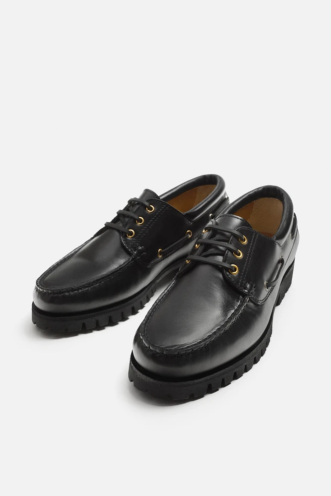 LEATHER DECK SHOES