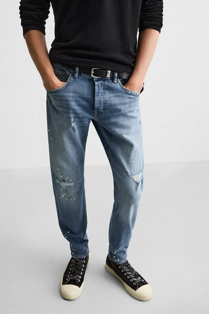 RIPPED SKINNY FIT JEANS