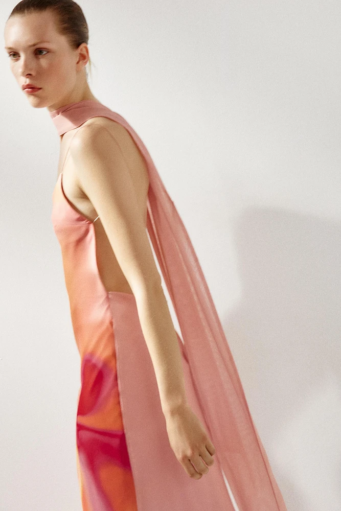 ROBE LONGUE IMPRIMÉE FOULARD