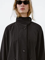 Flowing water-repellent fabric trench coat
