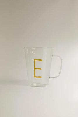 BOROSILICATE MUG WITH INITIAL E