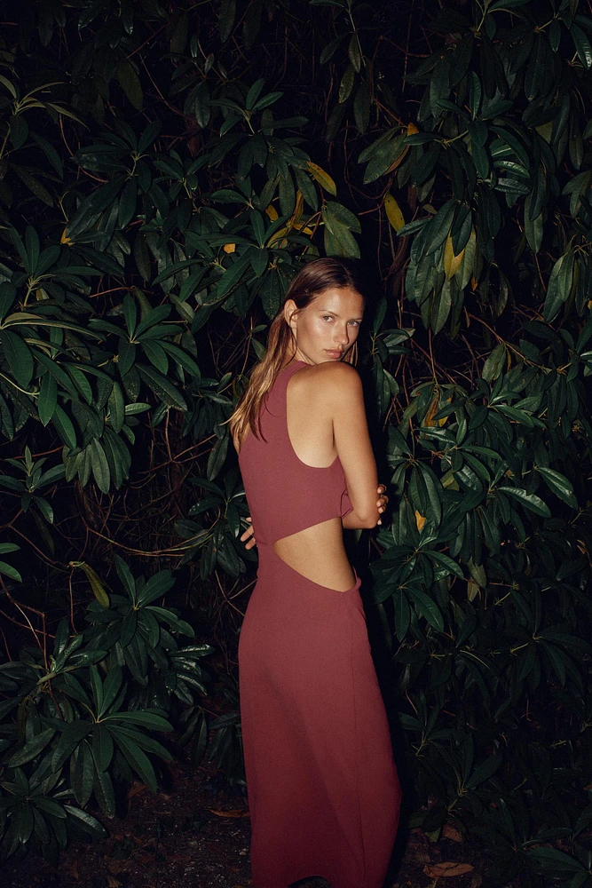 ROBE MIDI ASYMÉTRIQUE DÉCOR